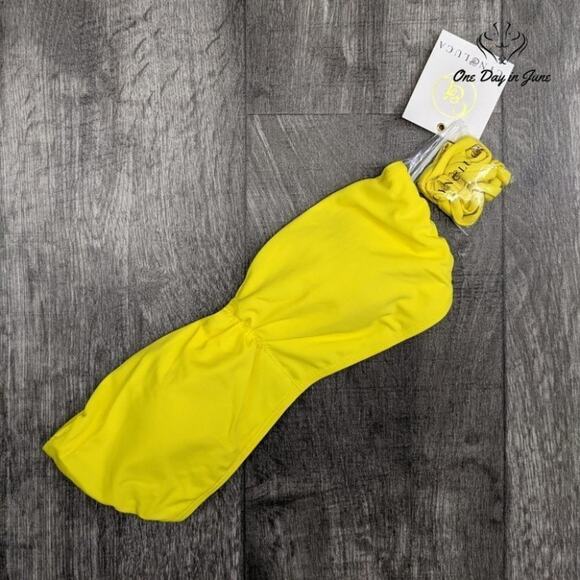 Cyn Luca Standard Ruched Front Bandeau Bikini Top Swimsuit Size M - Picture 3 of 4